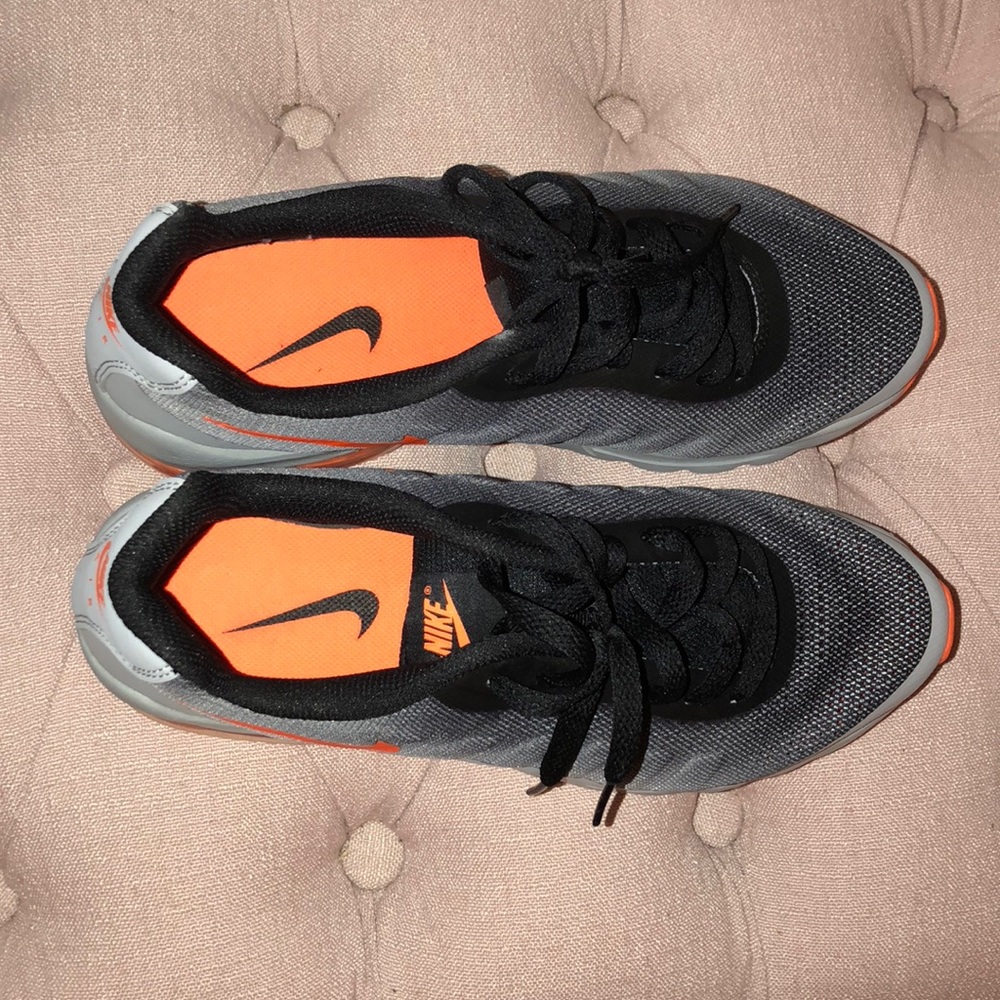 COPY - Nike Sneakers